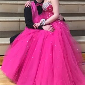 Hot pink prom dress